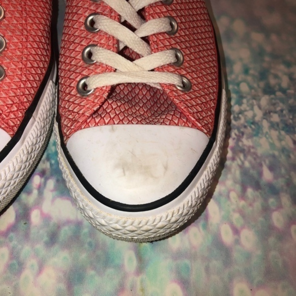 Converse Shoes - Picture 3 of 5